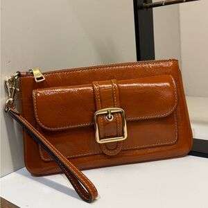 Coach Ashton Wristlet NWT CDY04 cinnamon